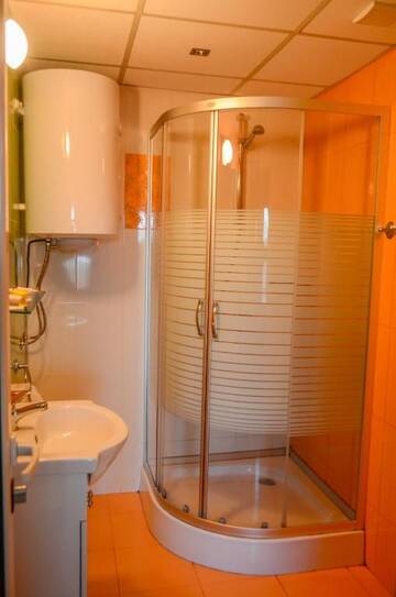 Фото номера Стандартный двухместный номер с 1 кроватью Гостевой дом Guest House Ivel г. Сапарева-Баня 7