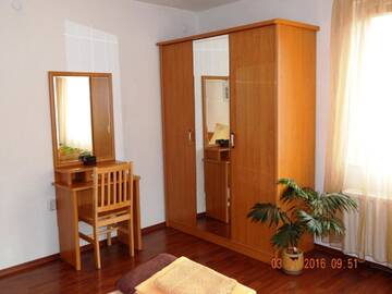 Фото номера Улучшенный четырехместный номер Гостевой дом Guest House Zdravets г. Сапарева-Баня 9