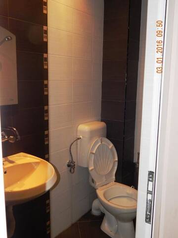Фото номера Двухместный номер с 1 кроватью и балконом Гостевой дом Guest House Zdravets г. Сапарева-Баня 5