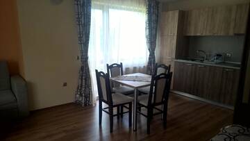 Фото номера Номер-студио Делюкс с кроватью размера &quot;king-size&quot; Гостевой дом Kot Garden Guest House г. Сапарева-Баня 23