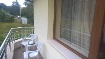 Фото номера Номер-студио Делюкс с кроватью размера &quot;king-size&quot; Гостевой дом Kot Garden Guest House г. Сапарева-Баня 21