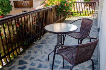 Фото номера Четырехместный номер эконом-класса Гостевой дом Guest House ViA г. Сапарева-Баня 2
