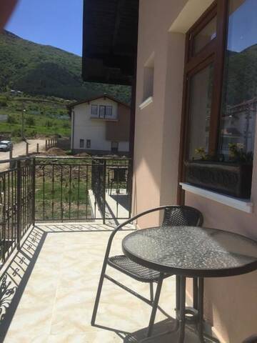 Фото номера Двухместный номер с 1 кроватью Гостевой дом Villa Koko Hills г. Сапарева-Баня 12