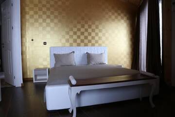 Фото номера Дом с 5 спальнями Гостевой дом Holiday House Kubrat г. Сапарева-Баня 16