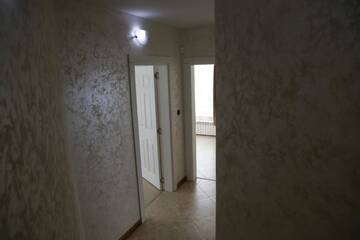 Фото номера Дом с 5 спальнями Гостевой дом Holiday House Kubrat г. Сапарева-Баня 24