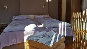 Фото номера Двухместный номер с 1 кроватью Гостевой дом Kyurkchievi Guest House г. Сапарева-Баня 11