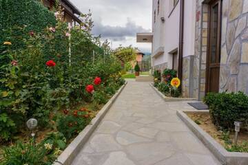 Фото номера Трехместный номер с балконом Гостевой дом Villa Murite г. Сапарева-Баня 13