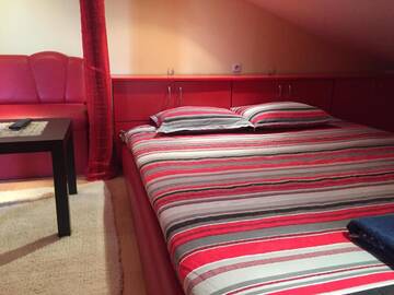 Фото номера Двухместный номер с 1 кроватью и балконом Гостевой дом Guest House Angelkovi г. Сапарева-Баня 4