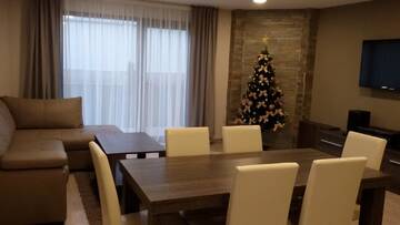 Фото номера Вилла с 2 спальнями Виллы Villa Gardenia г. Сапарева-Баня 16