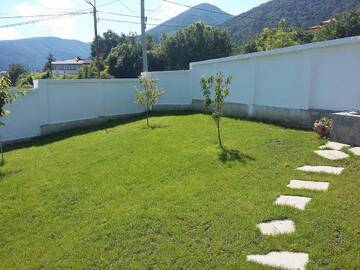 Фото номера Вилла с 2 спальнями Виллы Villa Gardenia г. Сапарева-Баня 12