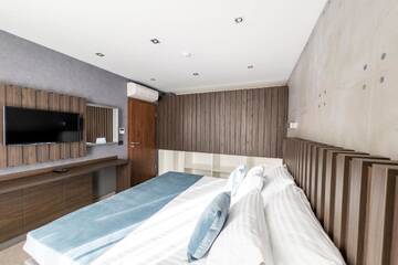 Фото номера Апартаменты с 1 спальней Отель 103 Degrees Hotel &amp; Spa г. Сапарева-Баня 3
